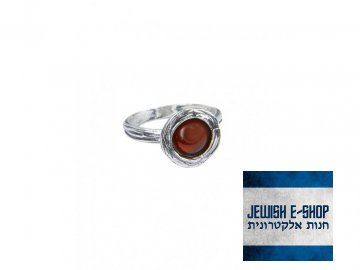 Stříbrný prsten s karneolem - Velikost 8