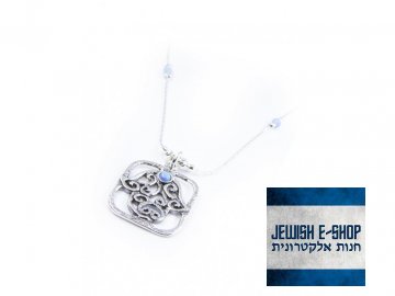 Stříbrný náhrdelník s chamsou a opály