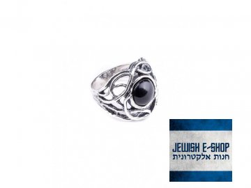 Strieborný prsteň s onyxom - Veľkosť 8
