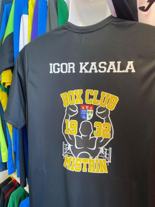 B Club Mistřín v nové zbroji! 🥊🔥 @boxingclubmistrin Máme radost, že si borci z Mistřína vybrali novou výbavu právě u nás v...