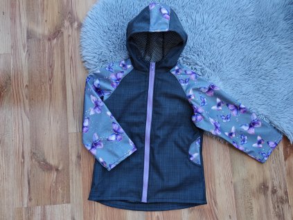 Bunda šedá - motýli