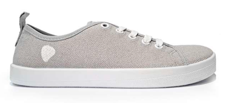 Obrázok, na ktorom je obuv, ošatenie, topánka, vychádzkové topánky

Obsah vygenerovaný pomocou AI môže byť nesprávny.