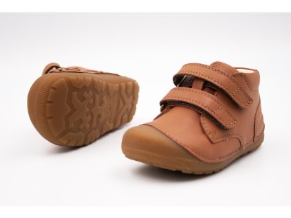 BUNDGAARD BAREFOOT TOPÁNKY PETIT STRAP - COGNAC