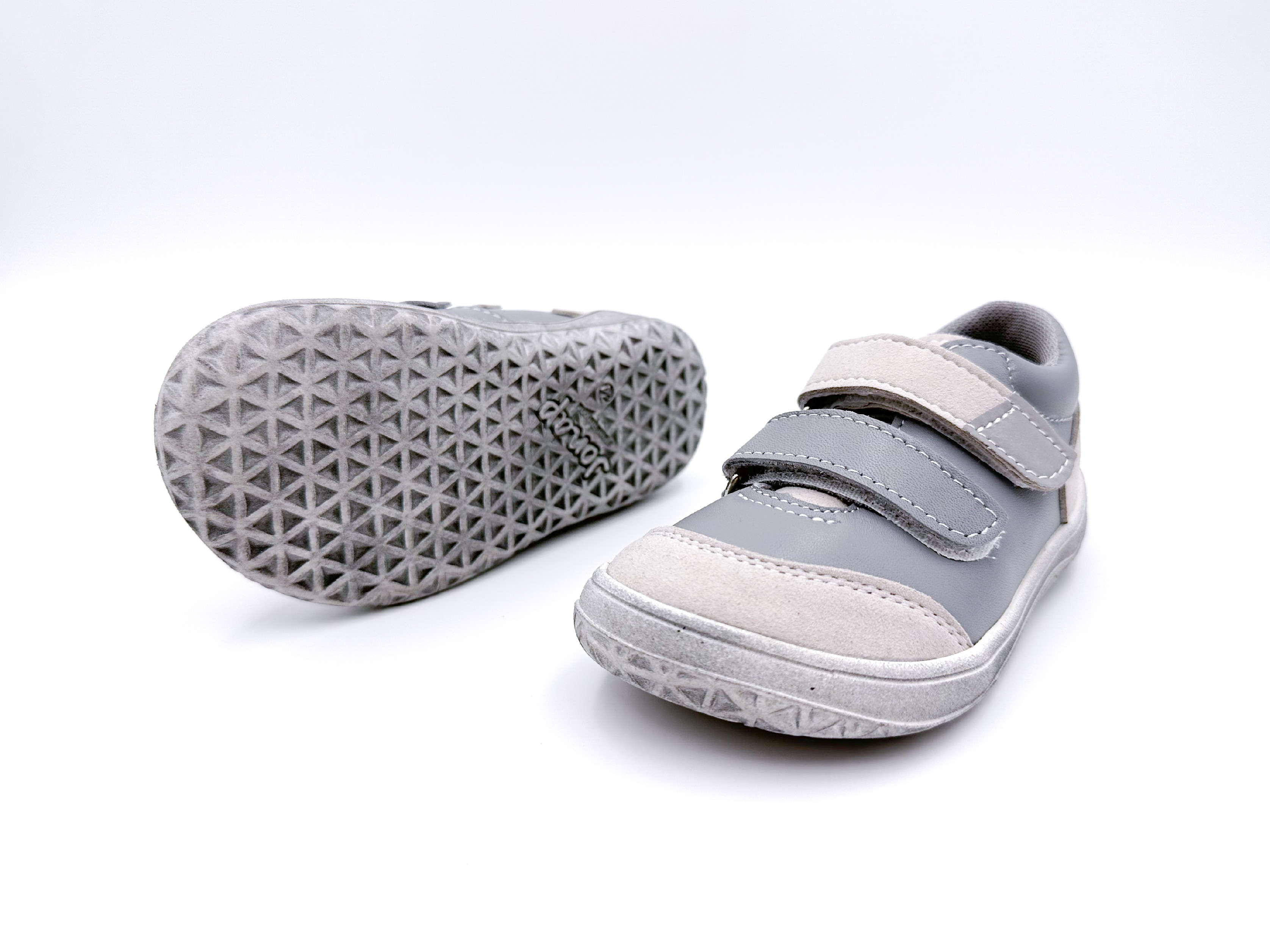 JONAP PRECHODNÉ TOPÁNKY B22 MV - ŠEDÉ Veľkosť: 20, Vnútorná dĺžka  topánky v cm: 13, Vnútorná šírka topánky v cm: 5.9