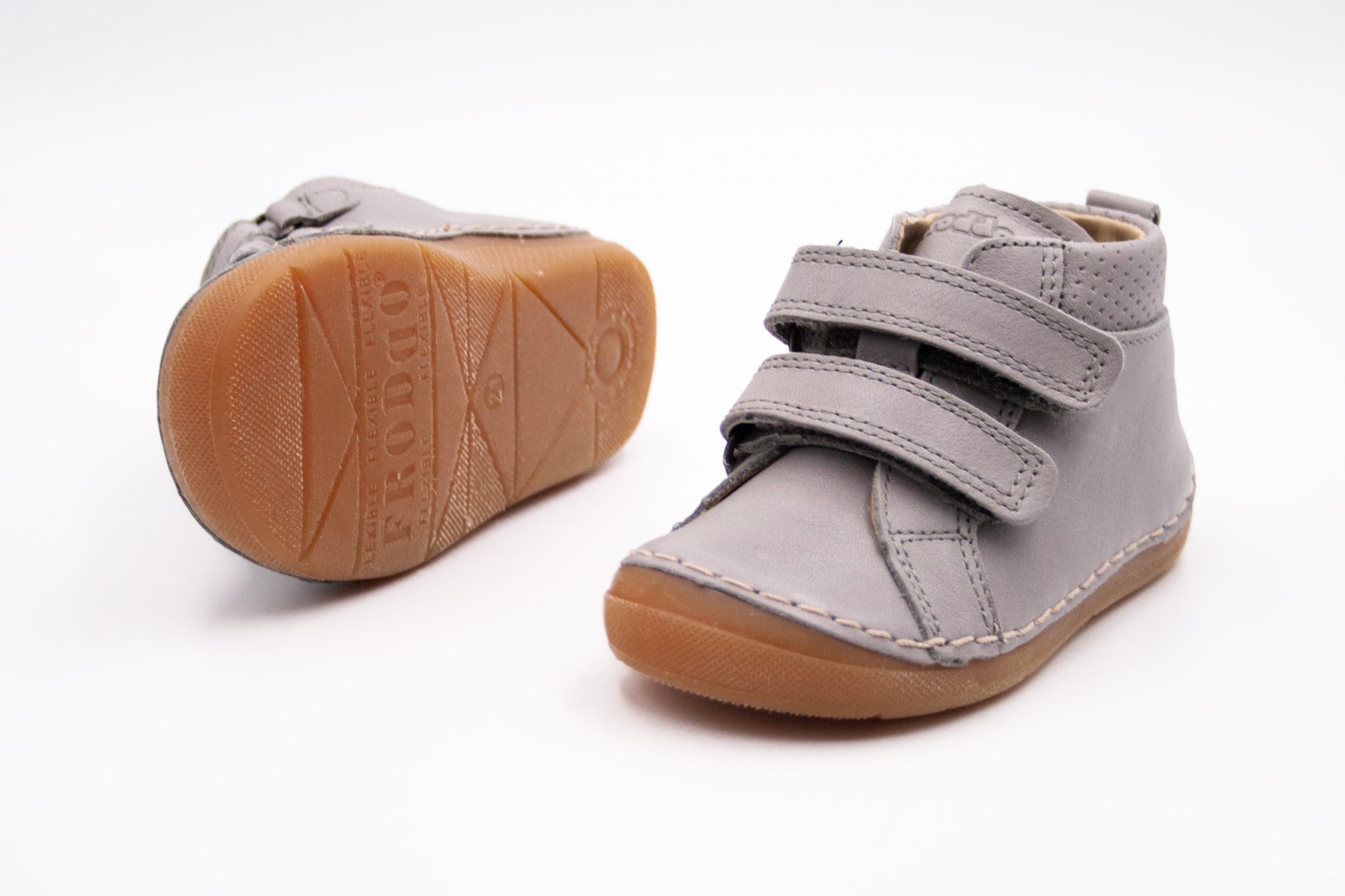 FRODDO FLEXIBLE PAIX VELCRO - LIGHT GREY Veľkosť: 28, Vnútorná dĺžka  topánky v cm: 18, Vnútorná šírka topánky v cm: 7