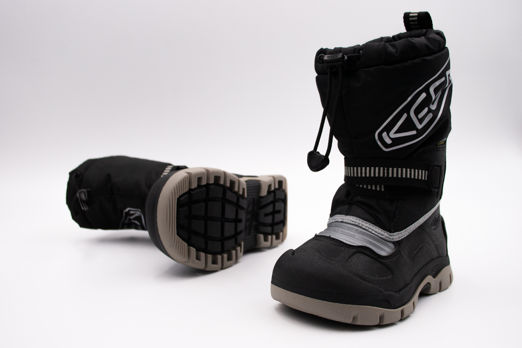 Keen  KEEN SNEHULE SNOW TROLL WP - BLACK SILVER Veľkosť: 27, 11: 18, Vnútorná šírka topánky v cm: 7.6