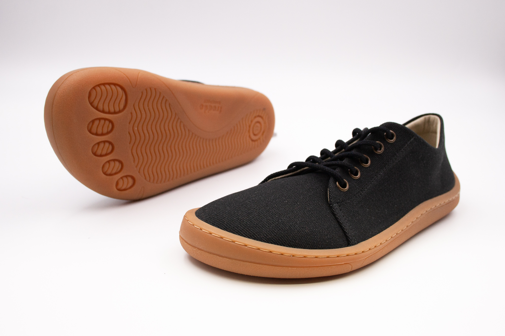 FRODDO BAREFOOT ORGANIC COTTON VEGAN SNEAKERS - BLACK Veľkosť: 37, Vnútorná dĺžka  topánky v cm: 24.8, Vnútorná šírka topánky v cm: 8.8