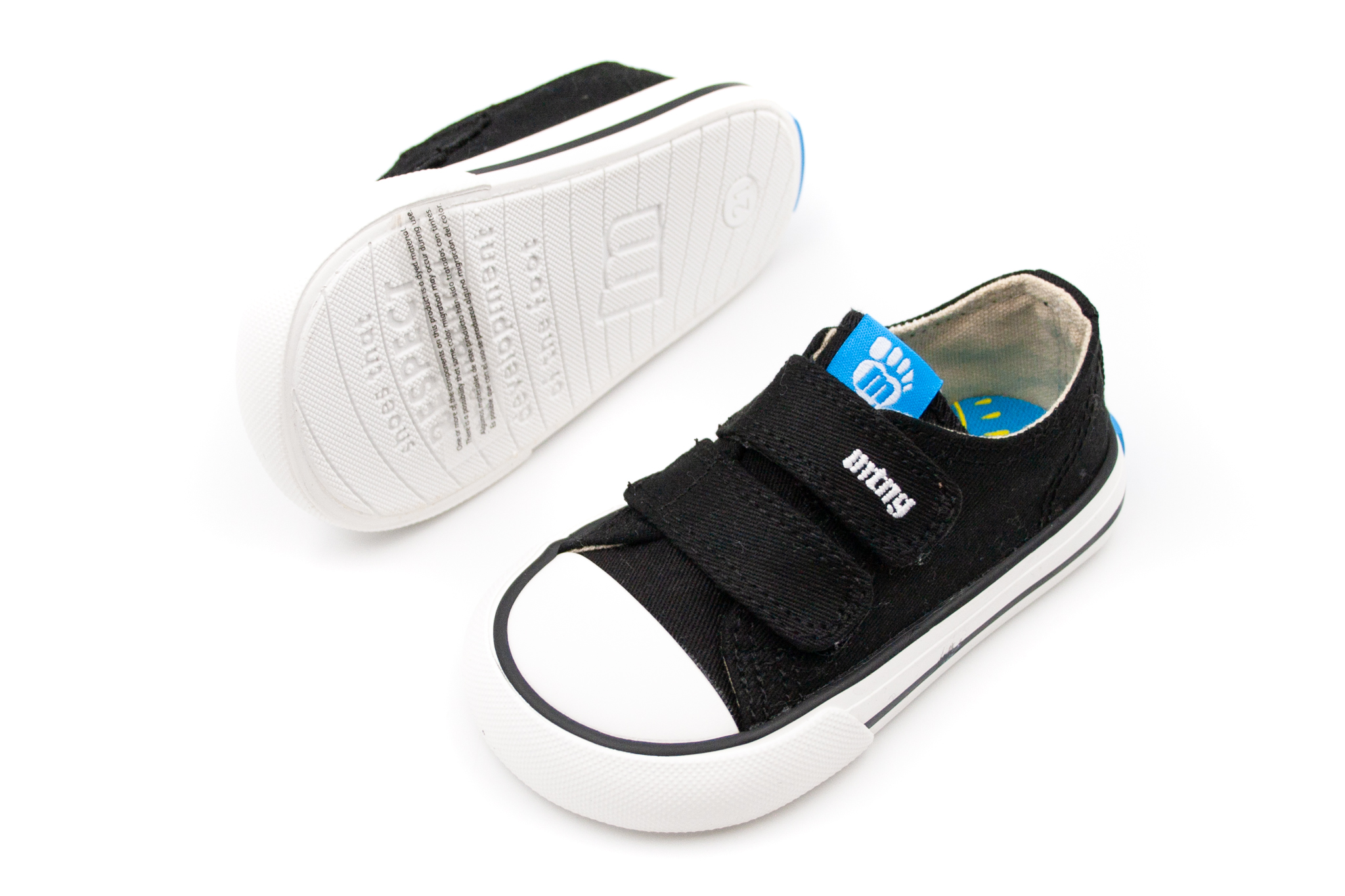 MTNG Mustang DETSKÉ BAREFOOT TENISKY MTNG. MUSTANG BABY FREE - CANVER BLACK Veľkosť: 25, Vnútorná dĺžka  topánky v cm: 15.3, Vnútorná šírka topánky v…