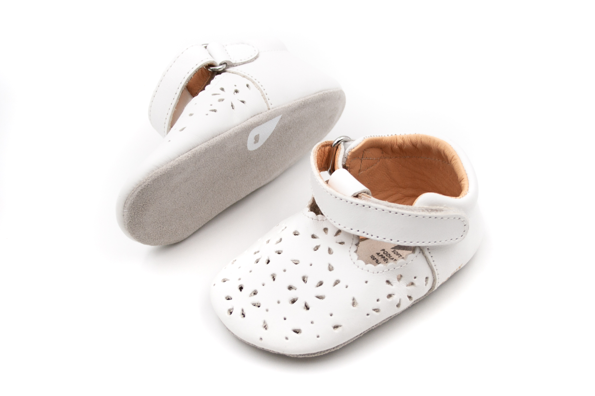 DETSKÉ BAREFOOT CAPAČKY BOBUX - LACEY WHITE Veľkosť: 20, Vnútorná dĺžka  topánky v cm: 12.5, Vnútorná šírka topánky v cm: 5.8