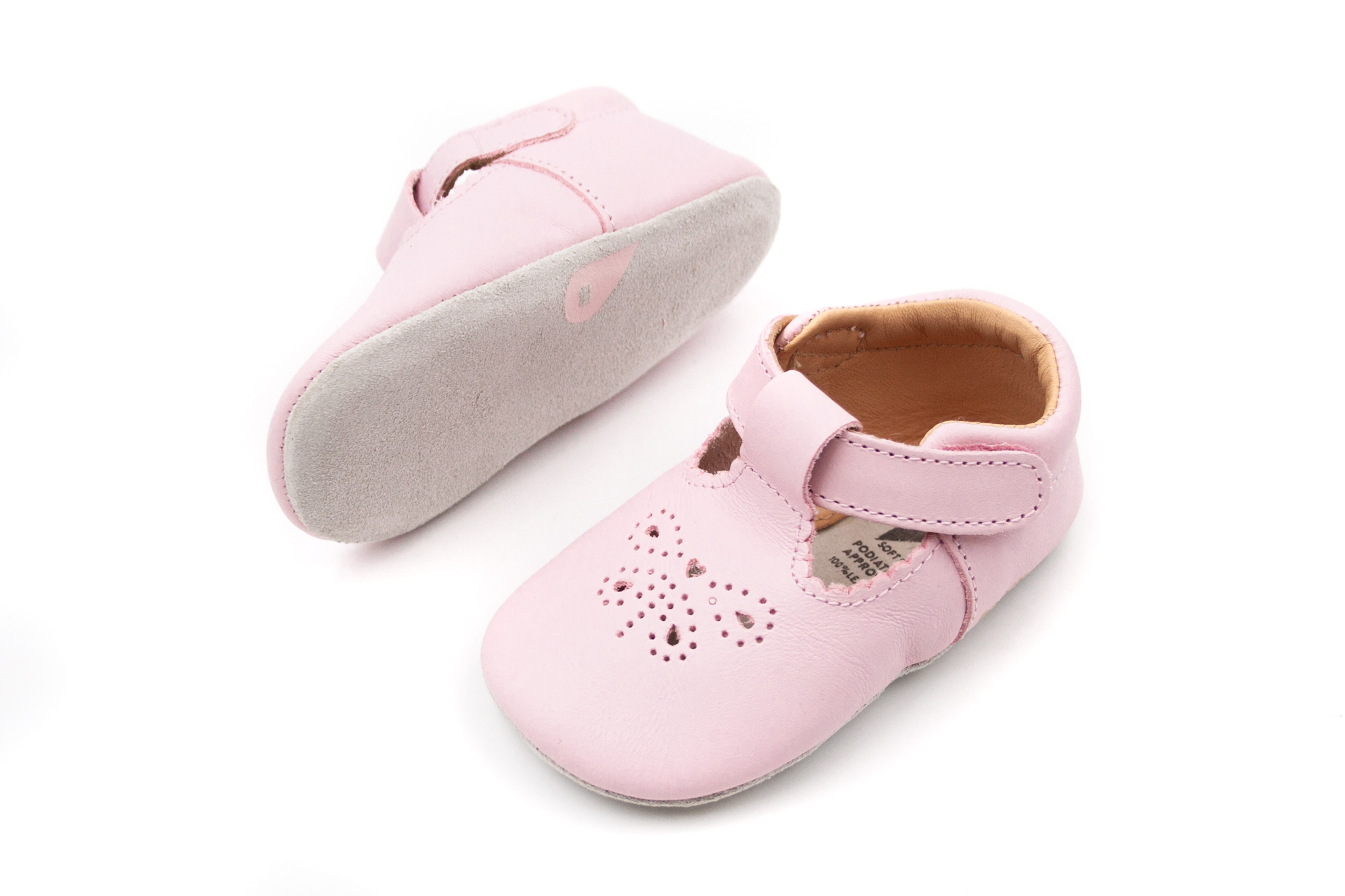 Bobux  DETSKÉ BAREFOOT CAPAČKY BOBUX - FLUTTERHEART PINK Veľkosť: 21, Vnútorná dĺžka  topánky v cm: 13.5, Vnútorná šírka topánky v cm: 6