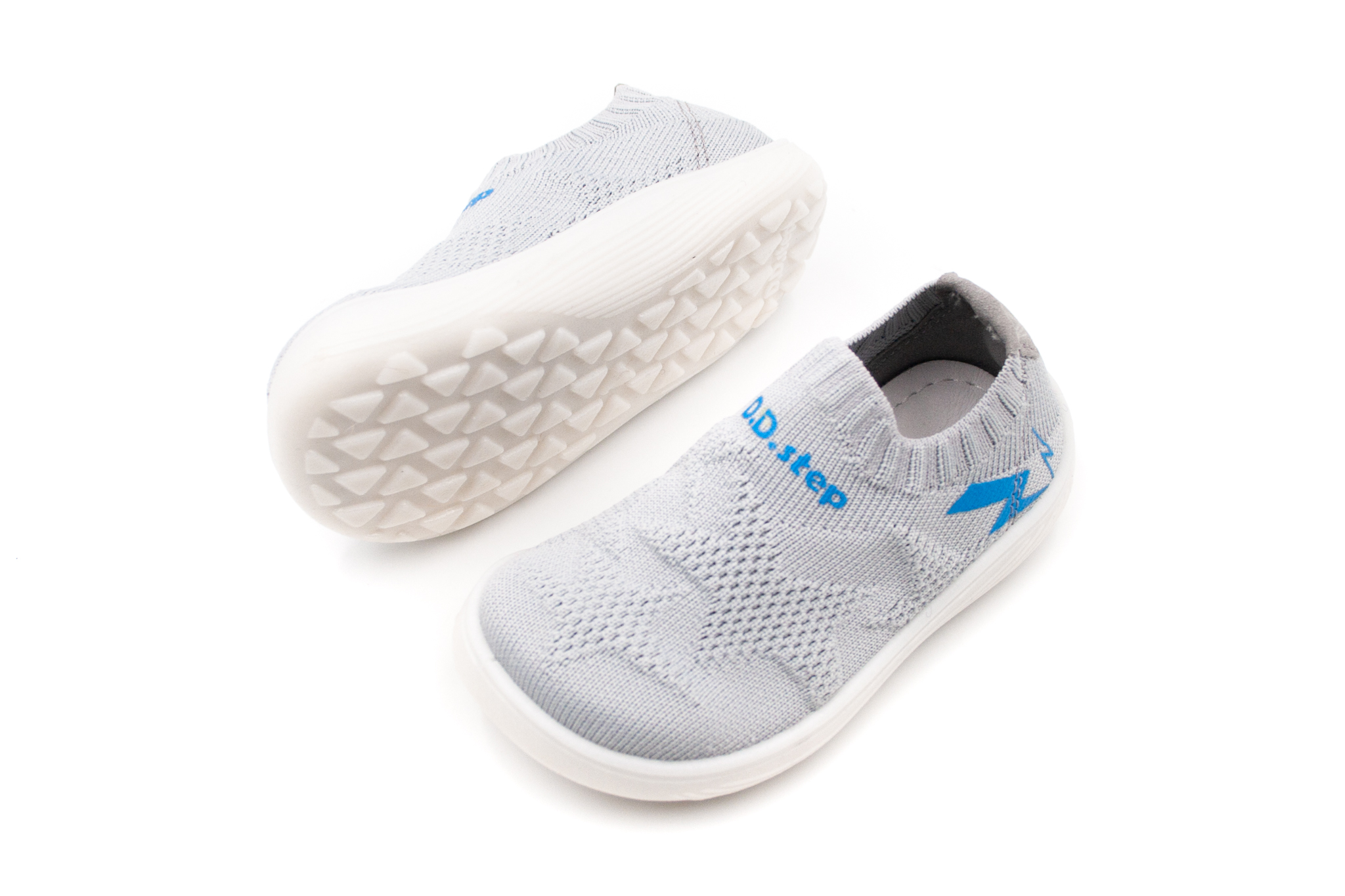D.D.Step  DETSKÉ BAREFOOT SIEŤOVANÉ TENISKY D.D.STEP 093 - LIGHT GREY Veľkosť: 22, Vnútorná dĺžka  topánky v cm: 14, Vnútorná šírka topánky v cm: 6…