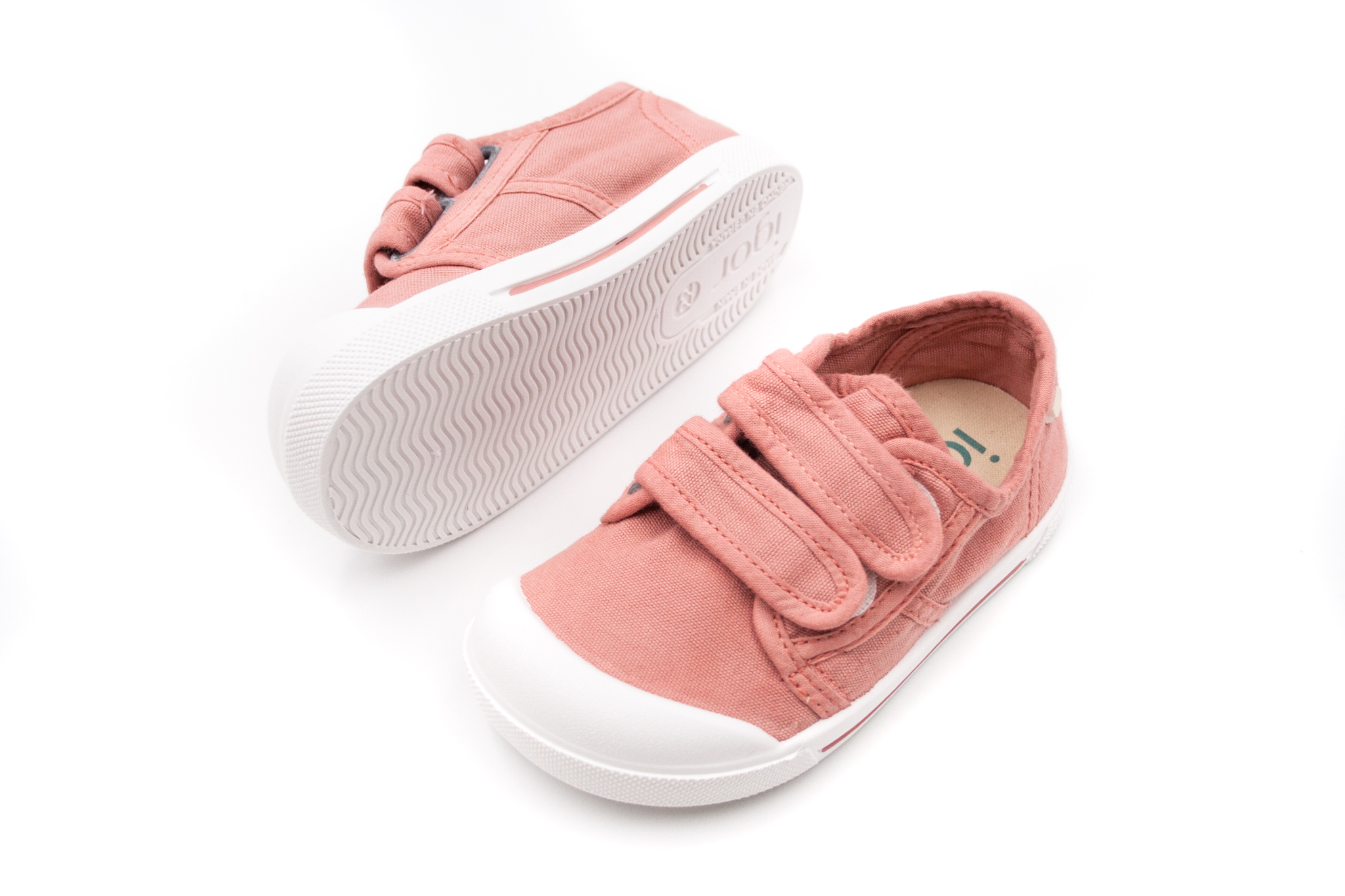 Igor Shoes  DETSKÉ BAREFOOT PLÁTENKY IGOR SHOES CANVAS - ROSA Veľkosť: 22, Vnútorná dĺžka  topánky v cm: 13.8, Vnútorná šírka topánky v cm: 6.3