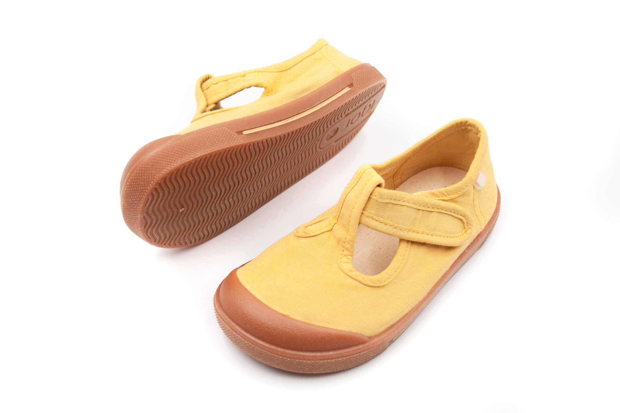 Igor Shoes  DETSKÉ BAREFOOT PLÁTENKY IGOR SHOES CANVAS PEPITO - DIJON Veľkosť: 22, Vnútorná dĺžka  topánky v cm: 13.8, Vnútorná šírka topánky v cm:…