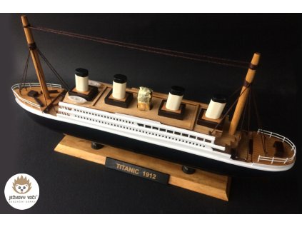 TITANIC 600x900 04 ret.copy