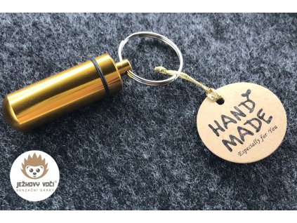 POUZDRO ZLATE ZAVRENE 600x900 retus c