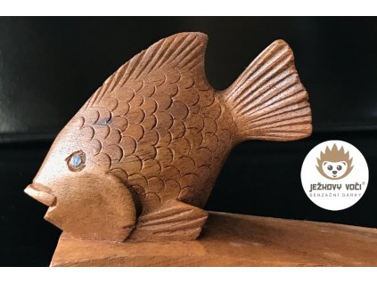 RUČNĚ DĚLANÁ DŘEVĚNÁ ZARÁŽKA DO DVEŘÍ - RYBA