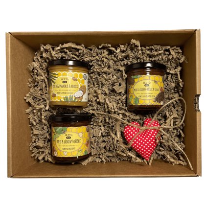 Medová pomazánka se srdíčkem