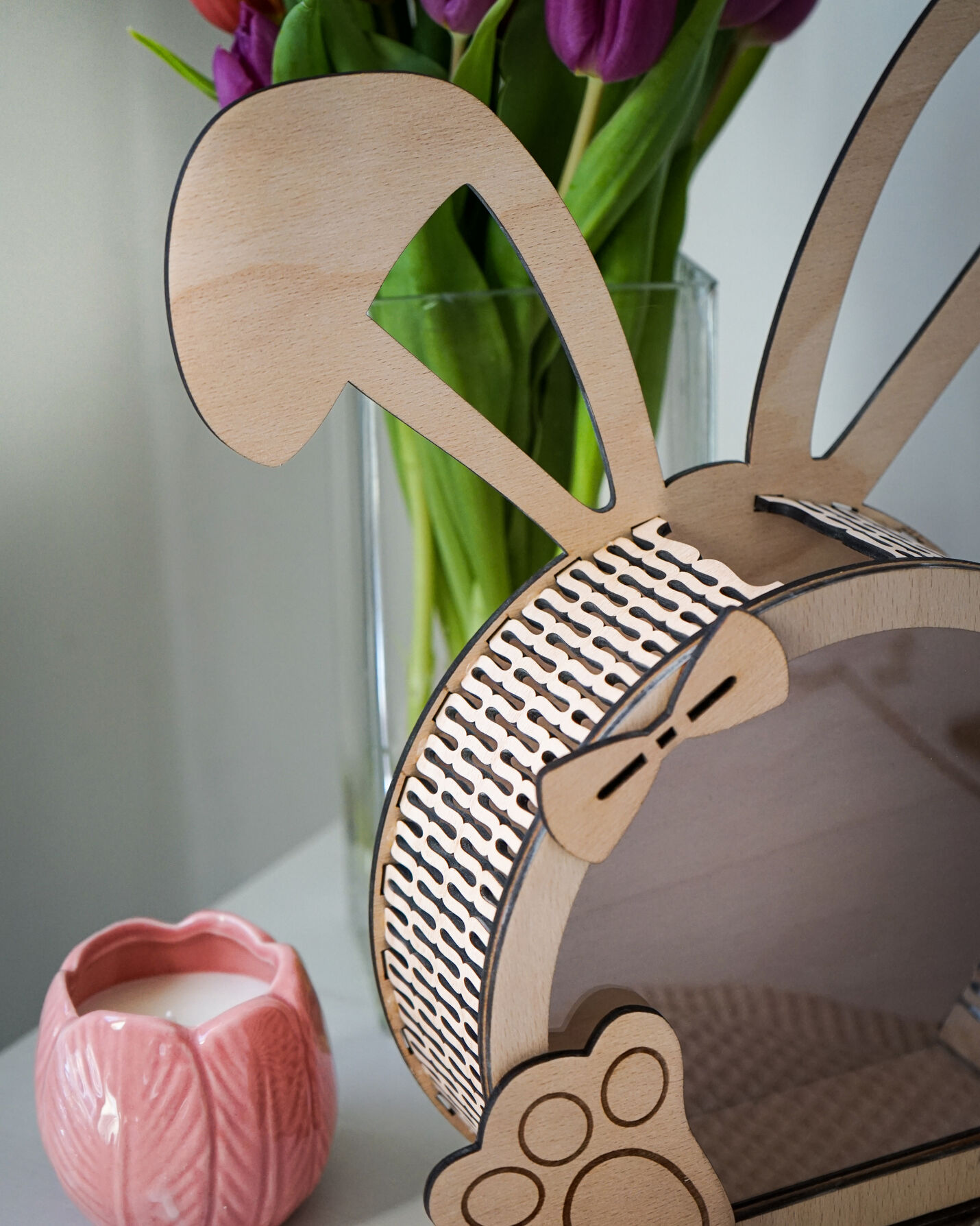 Buková překližka a prořezávané boky detail