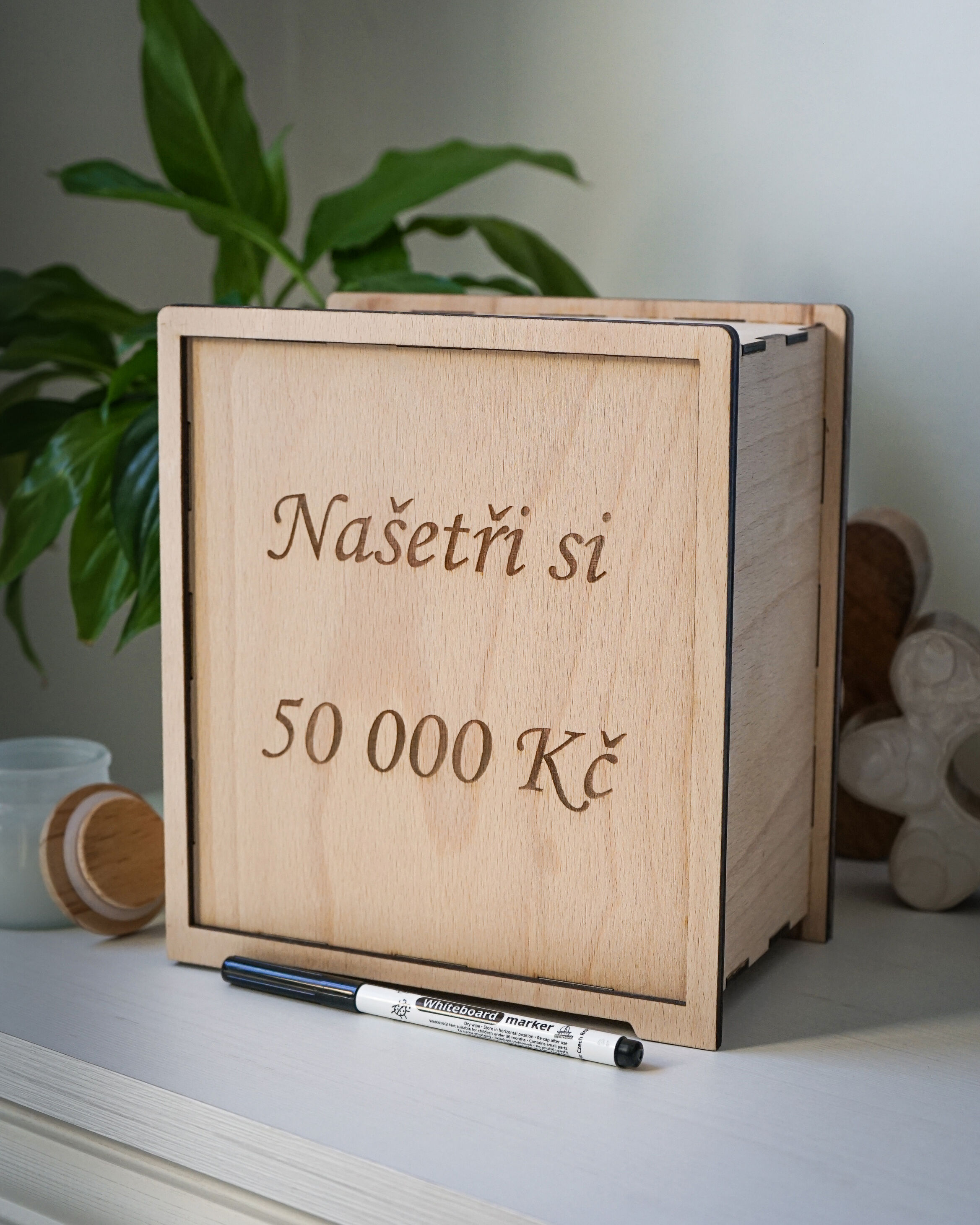 Znovupoužitelná pokladnička 50 000 Kč Jhwoodart