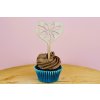 Zápichy na cupcakes – dřevěná srdíčka