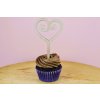 Zápichy na cupcakes – dřevěná srdíčka