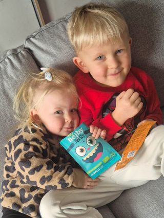 Když chcete chvíli klidu, naše pytlíčky jsou ready. 💪🏻 Bejby jerky schváleny pamlskovým ministerstvem ❤️ 👉🏼...