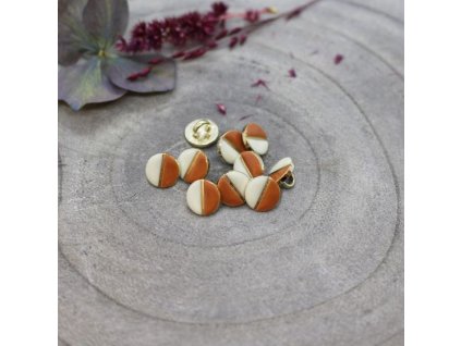 wink buttons off white chestnut old colour