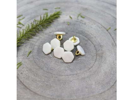 quartz buttons off white (1)