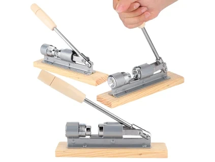 Louskáček na ořechy R2203 JIPOS