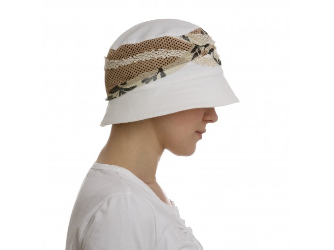Letní bílý dámský klobouk se síťkou