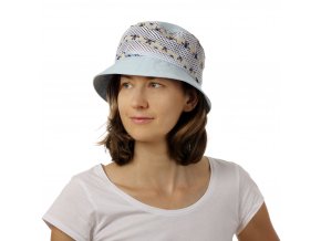Bleděmodrý vyletněný dámský klobouk z bavlny