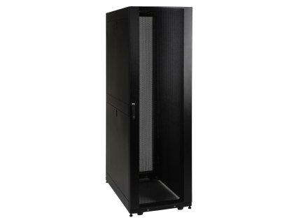 Skříň SmartRack 42U, Š=600mm, Hl=830mm, včetně dveří a bočních panelů