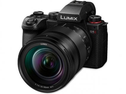 Panasonic Lumix S5 II + 24-105 mm F/4