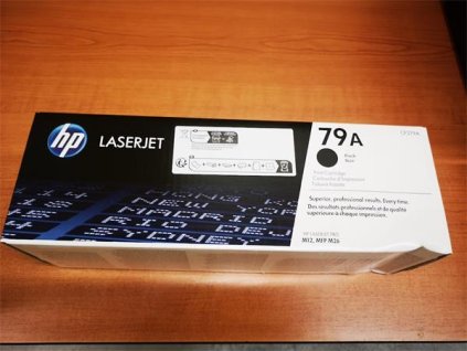 HP toner 79A/Black/1000 stran - poškozený obal