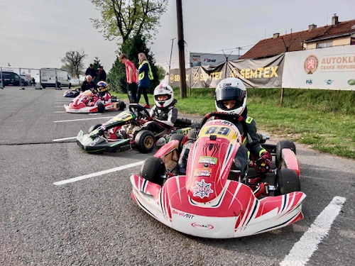 Školení a trénink - Autodrom Vysoké Mýto