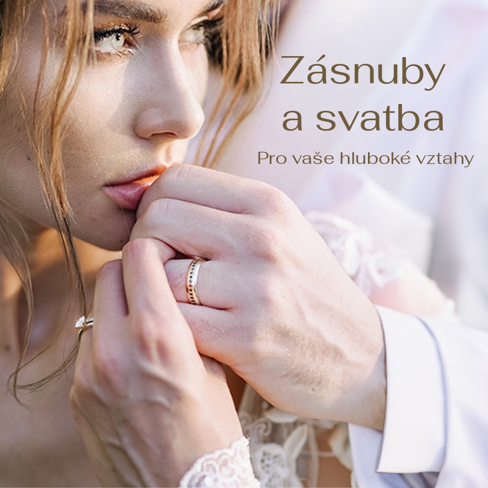 Zásnuby a svatba - pro vaše hluboké vztahy, detail ženského obličeje a rukou se snubními prsteny, novomanželé