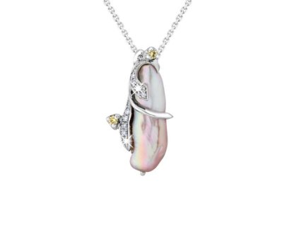 Zlatý přívěsek s přírodní perlou Biwa a diamanty