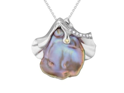Zlatý přívěsek s přírodní perlou Biwa a diamanty