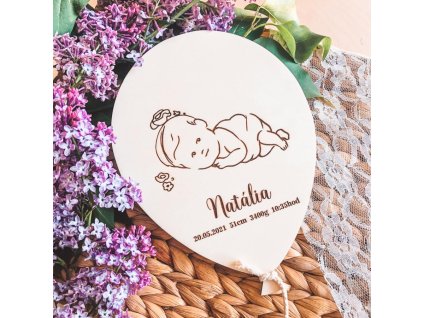 Dřevěná cedulka holka + údaje o narodení