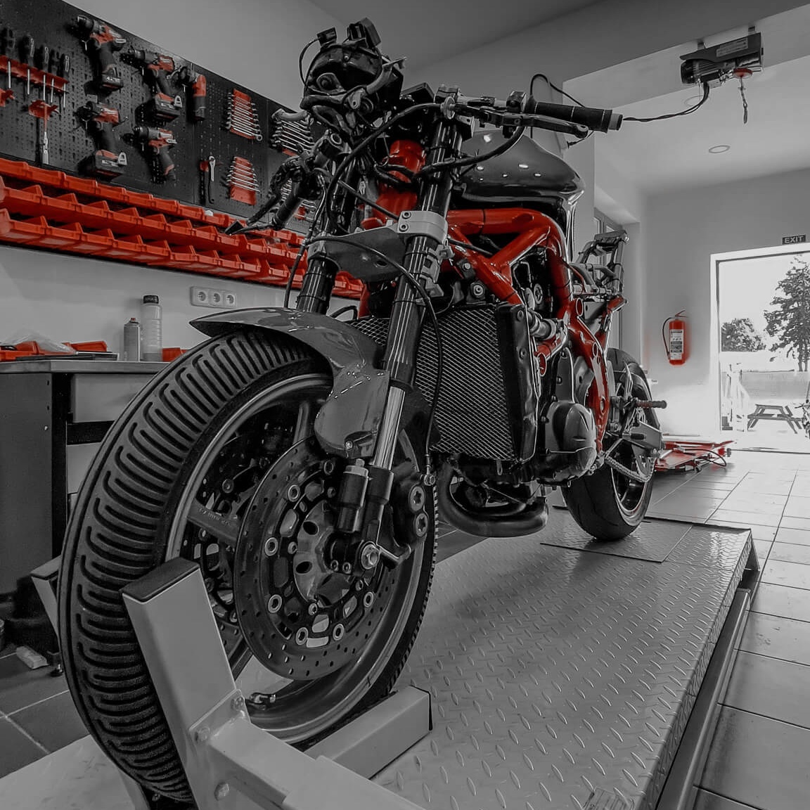 Servis motocyklů