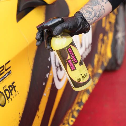 J08040_Instant_Shine_application_JLM