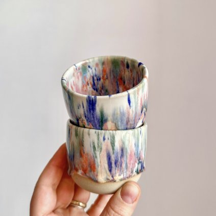 Hrnek carneval (sytější)