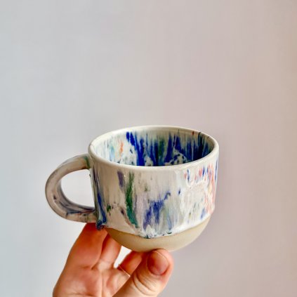 Hrnek s uchem carneval (do modra)