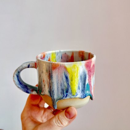 Hrnek s uchem carneval