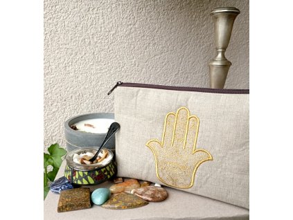 hamsa,ruka, rituální symbol ochrany,štěstí, zdraví,používá se jako amulet