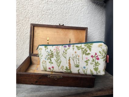 Pouzdro Agneska -  Louka