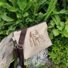 Týna - kávová crossbody taštička s výšivkou louky