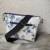 Týna - přírodní crossbody taštička s přední kapsou