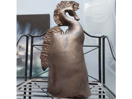 Keramický bronzový koník
