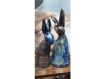 Keramická socha Zajíci  Keramická socha Zajíci